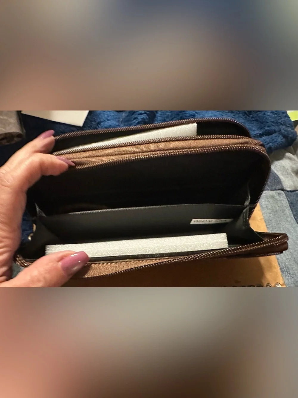 Women’s Wristlet Wallet